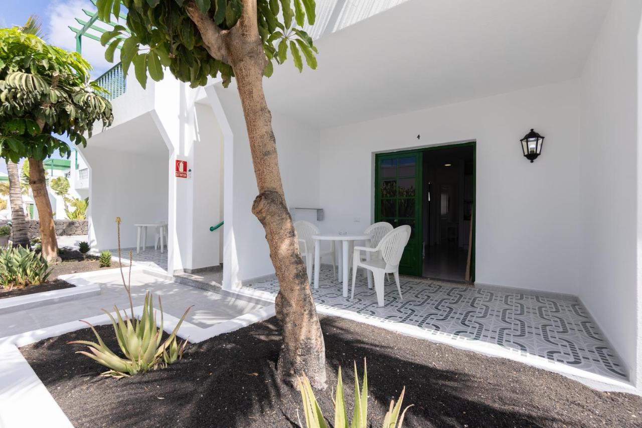 Apartamentos Aloe Puerto del Carmen  Bagian luar foto