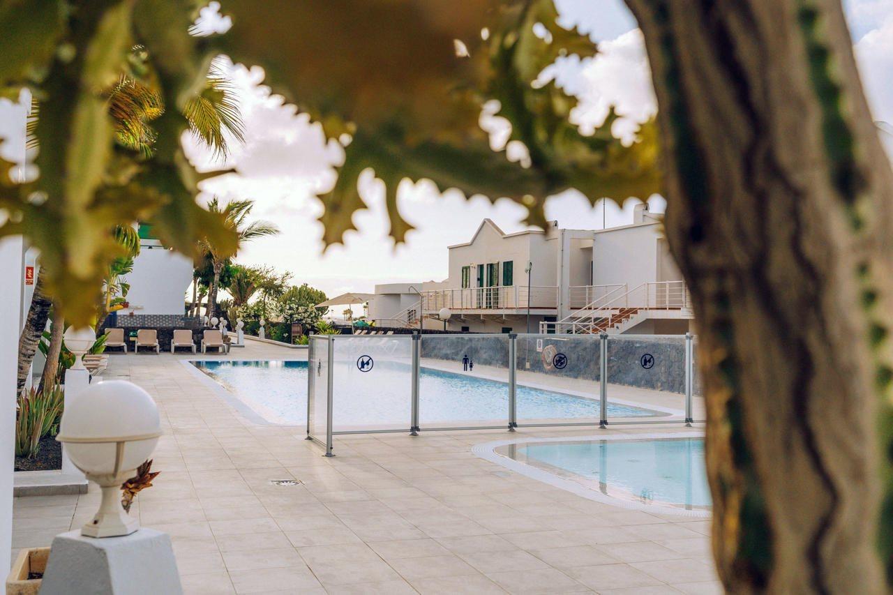 Apartamentos Aloe Puerto del Carmen  Bagian luar foto